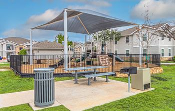 Playground_amenity